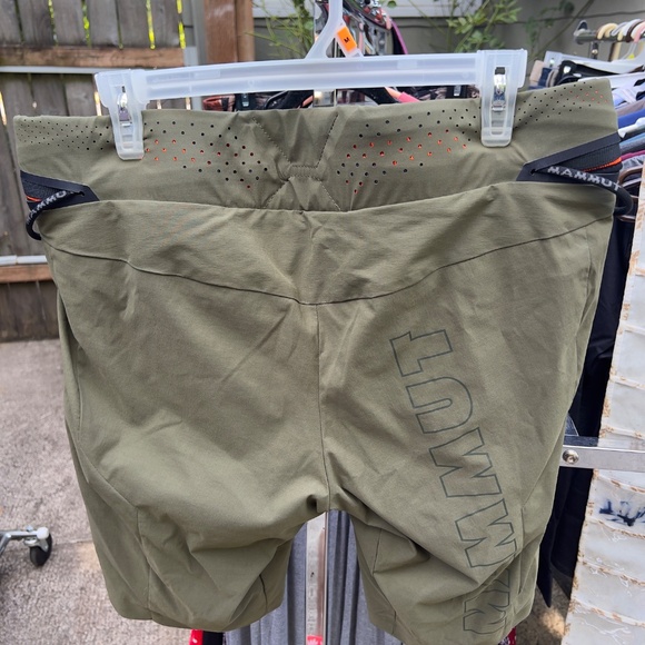Mammut Realization Shorts 2.0 iguana green - Picture 2 of 16